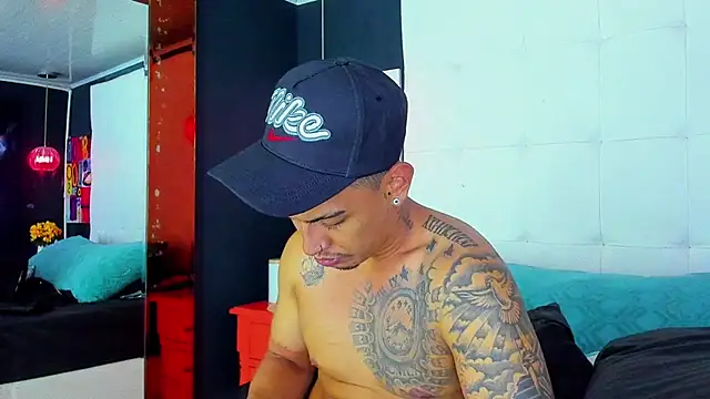 Damian09  online show from December 28, 2024, 7:33 am