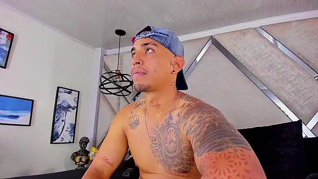 Damian09  online show from January 14, 2026, 9:31 pm