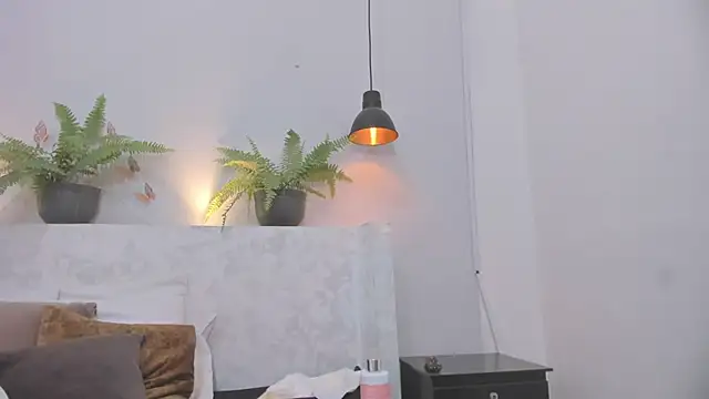 penelope handaos online show from March 17, 2025, 4:51 am