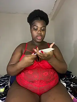 Snapshot of HornyxLadie chatting on July 18, 2026, 12:37 am HornyxLadie online show from July 18, 2026, 12:37 am