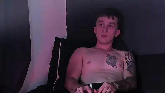 Snapshot of Dylanwhite23_ chatting on October 11, 2025, 10:08 pm Dylanwhite23  online show from October 11, 2025, 10:08 pm