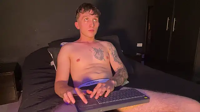 Dylanwhite23  online show from January 15, 2026, 6:07 am