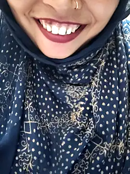 Snapshot of Indian-Nazia chatting on October 11, 2025, 8:29 pm Indian-Nazia online show from October 11, 2025, 8:29 pm