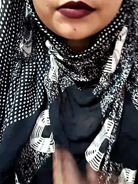 Indian-Nazia online show from November 4, 2025, 4:39 pm