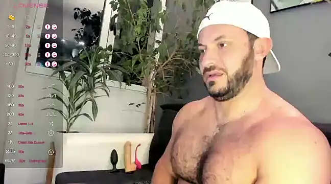 arielenbsas online show from December 3, 2024, 3:52 am