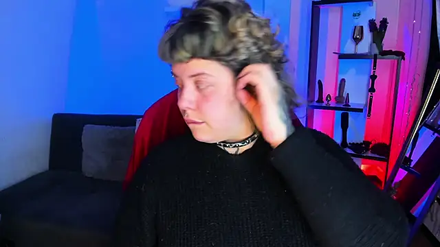 Sabrina scarlett online show from November 22, 2025, 4:44 am