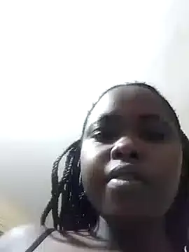 Sweetcecie01 online show from October 10, 2025, 9:14 pm