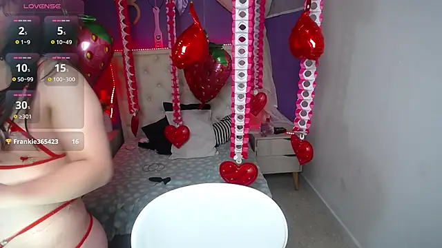 Ingrid Casas online show from February 14, 2025, 3:11 am