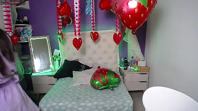 Ingrid Casas online show from February 25, 2025, 11:22 pm