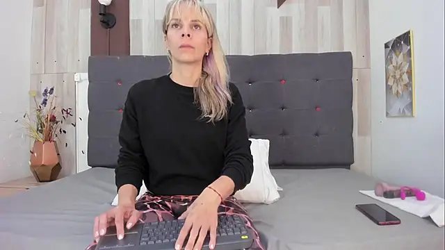 Anastasiapriest online show from January 3, 2025, 11:14 am