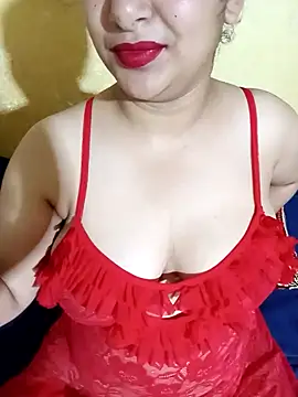 Snapshot of pipachox chatting on October 7, 2025, 9:45 pm pipachox online show from October 7, 2025, 9:45 pm