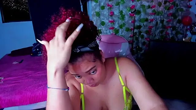 AngelaCoffee online show from June 6, 2026, 2:05 am