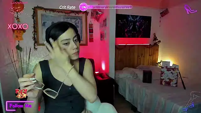 LauGrayJ online show from December 10, 2024, 12:06 am