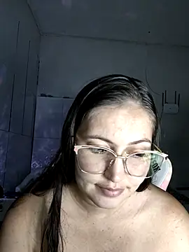 Snapshot of dani123unica chatting on September 17, 2025, 4:19 pm dani123unica online show from September 17, 2025, 4:19 pm