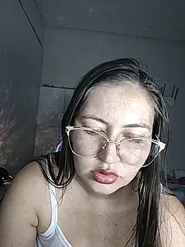 Snapshot of dani123unica chatting on October 18, 2025, 10:49 am dani123unica online show from October 18, 2025, 10:49 am