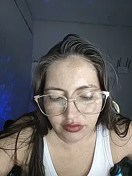 Snapshot of dani123unica chatting on October 19, 2025, 11:00 am dani123unica online show from October 19, 2025, 11:00 am