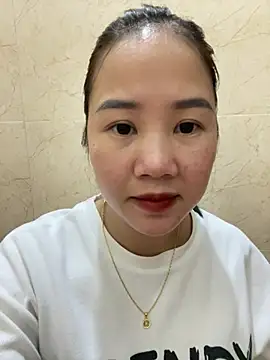 Snapshot of Baby-sexy96 chatting on February 28, 2025, 10:39 pm Baby-sexy96 online show from February 28, 2025, 10:39 pm