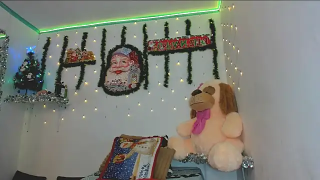 Snapshot of thin_princess chatting on December 6, 2024, 7:45 pm thin princess online show from December 6, 2024, 7:45 pm