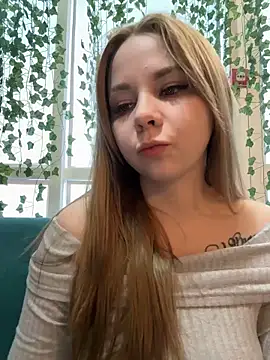  YourAnnie  online show from February 16, 2025, 7:04 am