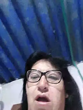 clarita 01 online show from June 18, 2026, 10:19 am