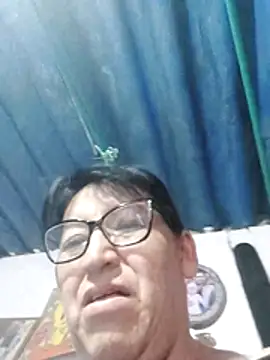 clarita 01 online show from June 25, 2026, 10:47 pm