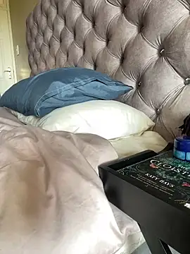 Indianbutter11 online show from January 1, 2025, 8:13 am