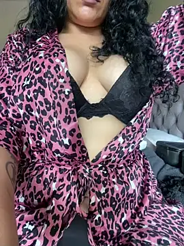 Indianbutter11 online show from January 5, 2025, 5:51 am