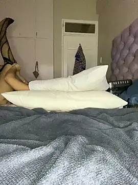 Indianbutter11 online show from January 9, 2025, 5:11 pm