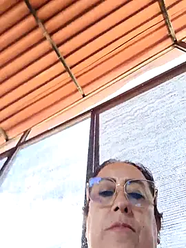 Snapshot of amaranta_c chatting on September 9, 2025, 1:43 pm amaranta c online show from September 9, 2025, 1:43 pm