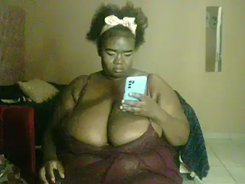 XXXGIANTBOOBS online show from January 9, 2025, 10:20 pm