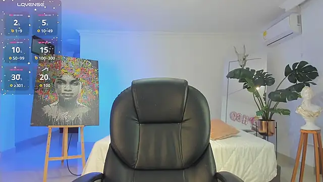 JANYLOVE   online show from October 22, 2025, 10:48 am