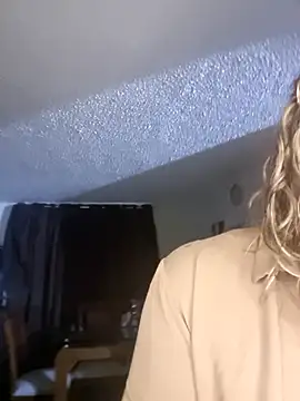 kitty 84 online show from November 20, 2025, 9:20 am