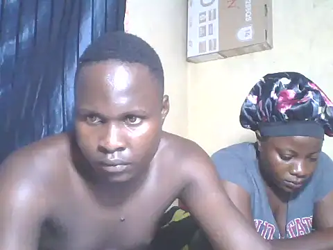 Dark Queenchocolate online show from April 26, 2026, 9:34 pm
