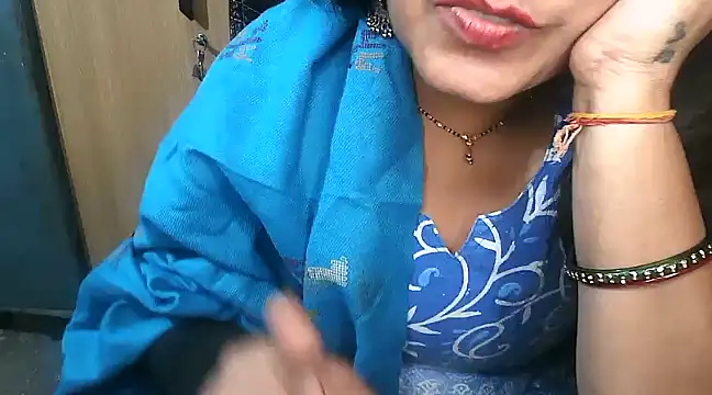 Cute Ruhi99 online show from December 12, 2024, 1:28 pm