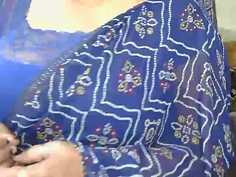 Cute Ruhi99 online show from February 10, 2025, 1:33 pm