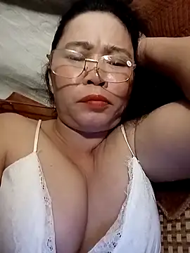 Sexy-asslove90 online show from October 8, 2025, 1:53 pm