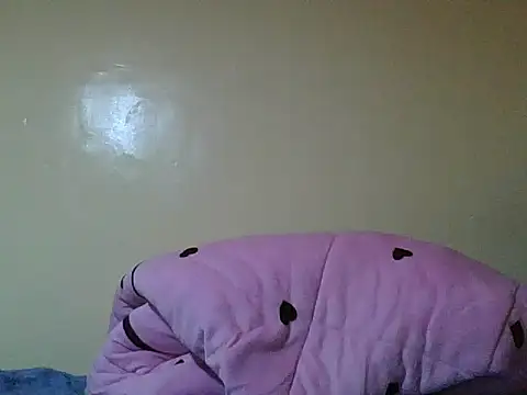 Snapshot of clakemmy250 chatting on January 4, 2025, 8:59 pm clakemmy250 online show from January 4, 2025, 8:59 pm