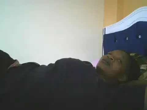 Snapshot of clakemmy250 chatting on February 28, 2025, 9:23 pm clakemmy250 online show from February 28, 2025, 9:23 pm