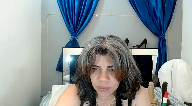 Snapshot of vikyadams chatting on January 29, 2025, 10:37 am vikyadams online show from January 29, 2025, 10:37 am