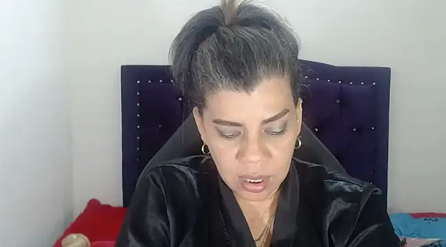 Snapshot of vikyadams chatting on February 13, 2025, 4:32 am vikyadams online show from February 13, 2025, 4:32 am