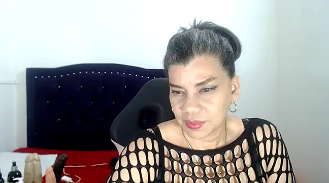 Snapshot of vikyadams chatting on February 20, 2025, 3:01 am vikyadams online show from February 20, 2025, 3:01 am