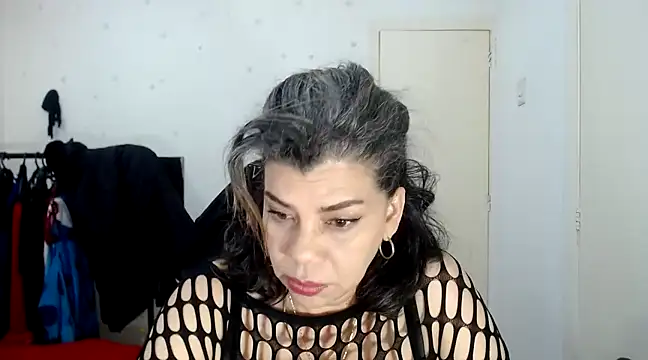 Snapshot of vikyadams chatting on March 7, 2025, 1:07 pm vikyadams online show from March 7, 2025, 1:07 pm