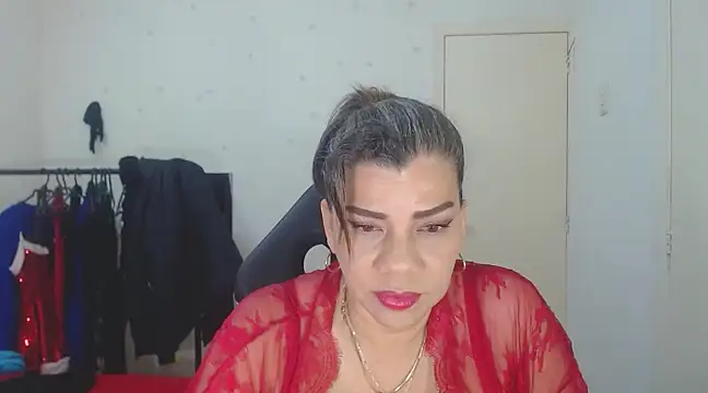 Snapshot of vikyadams chatting on March 7, 2025, 10:32 pm vikyadams online show from March 7, 2025, 10:32 pm