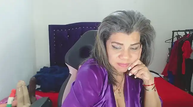 Snapshot of vikyadams chatting on March 21, 2025, 2:18 am vikyadams online show from March 21, 2025, 2:18 am