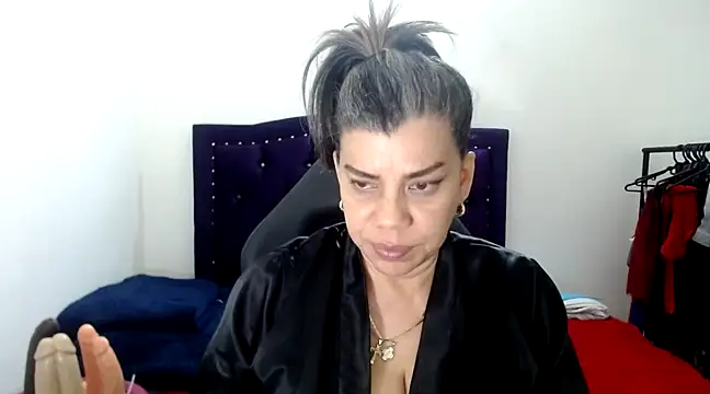 Snapshot of vikyadams chatting on March 23, 2025, 1:42 am vikyadams online show from March 23, 2025, 1:42 am