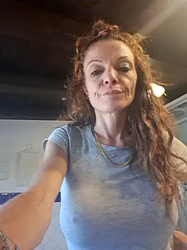 vampvanna23 online show from July 11, 2026, 2:53 pm