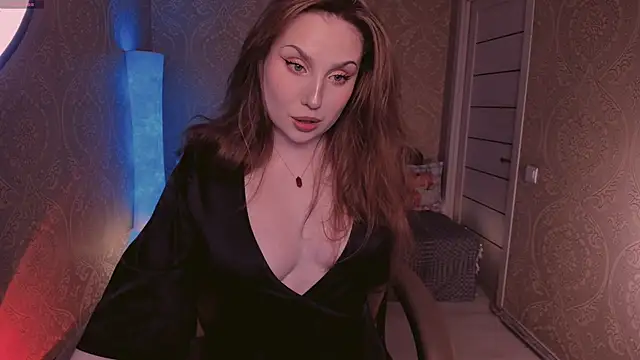 Snapshot of Eesmaaarrr chatting on September 27, 2025, 10:15 pm Eesmaaarrr online show from September 27, 2025, 10:15 pm