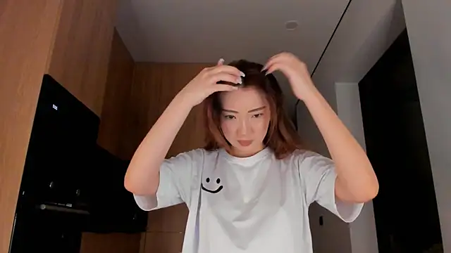 Snapshot of tinki_winkii chatting on March 12, 2026, 1:01 am tinki winkii online show from March 12, 2026, 1:01 am