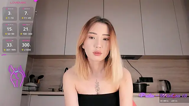 Snapshot of tinki_winkii chatting on April 14, 2026, 6:52 am tinki winkii online show from April 14, 2026, 6:52 am