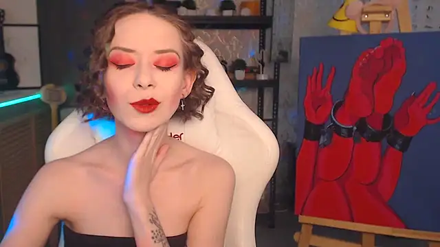 FascinatingEyess online show from March 2, 2026, 9:27 am